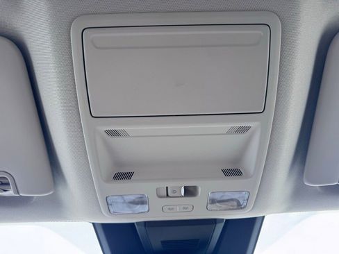 New 2025 Ford Ranger XLT w/ Equipment Group 301A High image 31