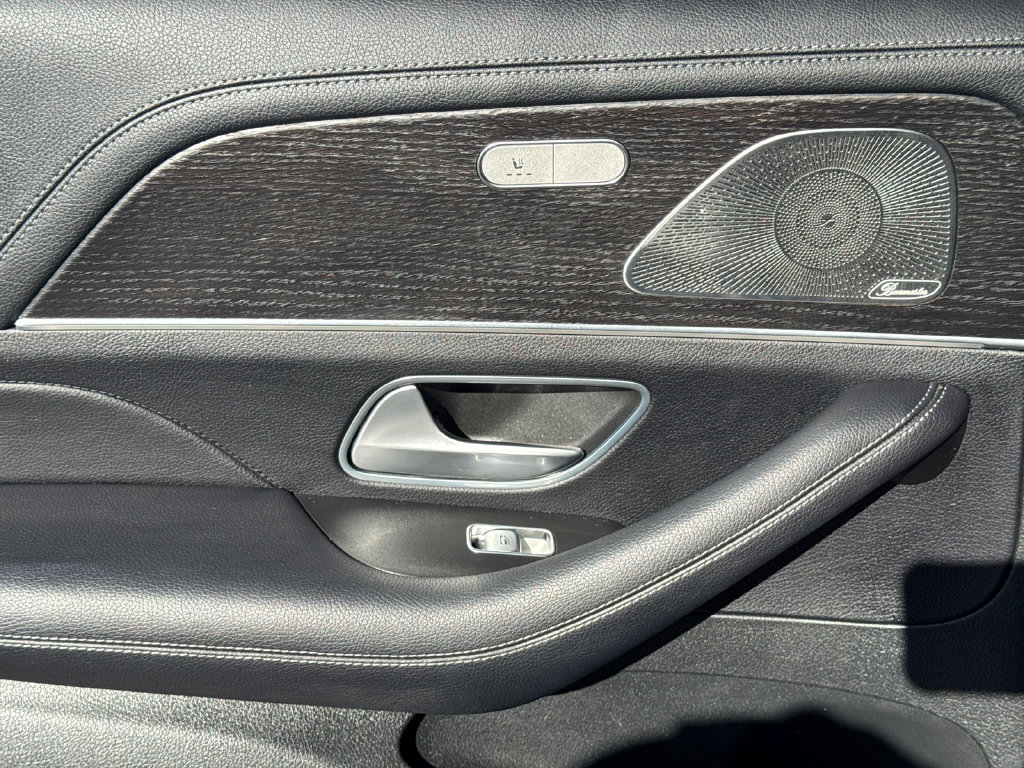 Used 2024 Mercedes-Benz GLE 450 4MATIC image 25