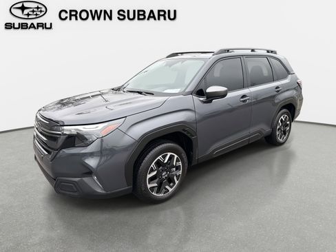 Used 2025 Subaru Forester Premium image 8