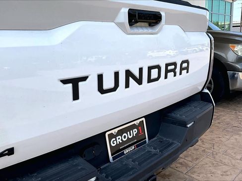 Used 2026 Toyota Tundra Limited AWD/4WD image 29