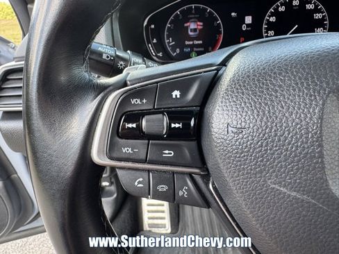 Used 2022 Honda Accord Sport image 18