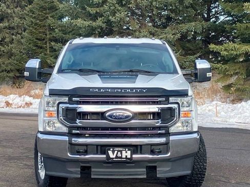Used 2021 Ford F350 XLT w/ Snow Plow Prep Package image 28