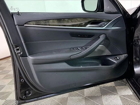 Used 2022 BMW 540i 540i w/ Premium Package image 22