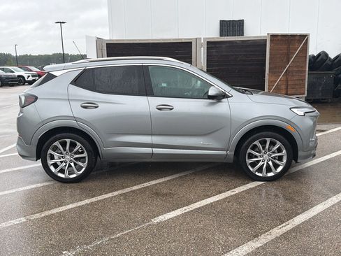 Used 2024 Buick Encore GX Avenir w/ Avenir Technology Package AWD/4WD image 7