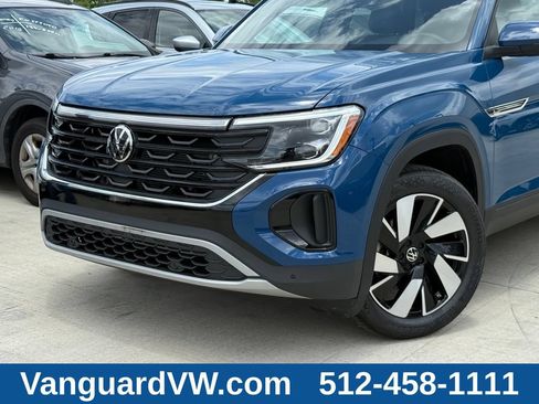 Used 2026 Volkswagen Atlas Cross Sport SE AWD/4WD image 5