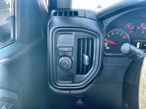 Used 2021 Chevrolet Silverado 1500 Custom image 16