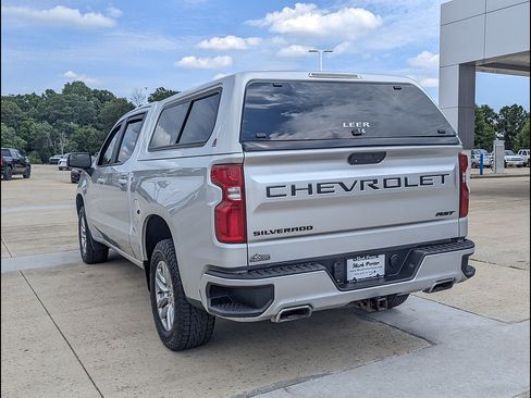 Used 2020 Chevrolet Silverado 1500 RST AWD/4WD image 8