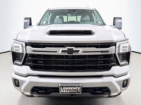 Used 2024 Chevrolet Silverado 2500 LTZ w/ LTZ Plus Package AWD/4WD image 2
