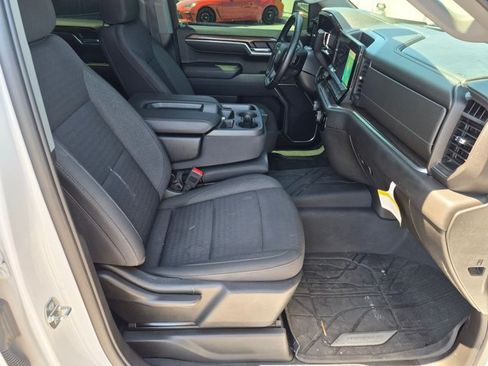 Used 2023 Chevrolet Silverado 1500 LT w/ Protection Package RWD image 18