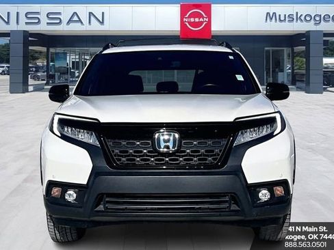 Used 2019 Honda Passport Touring image 2