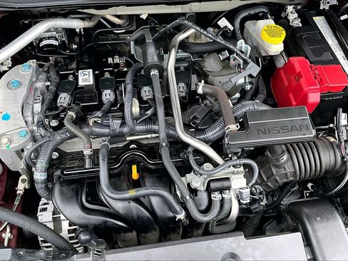 Used 2024 Nissan Sentra SV FWD image 33