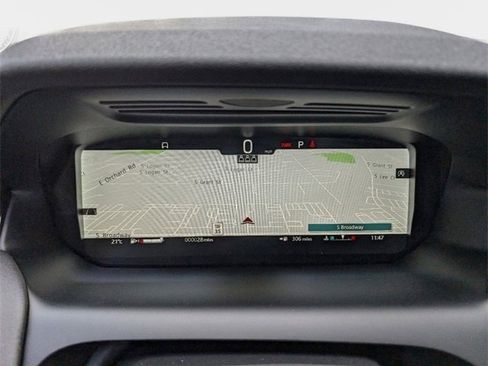 Used 2024 Land Rover Discovery Sport S image 14