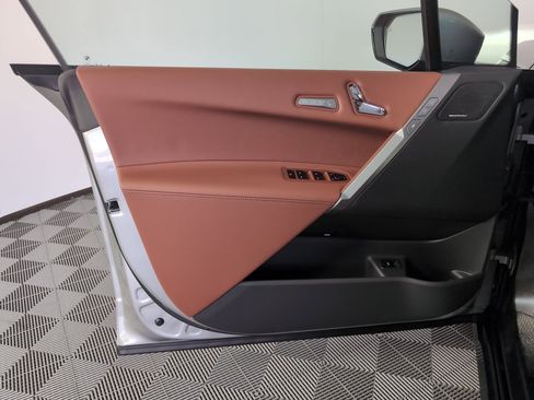 Used 2026 BMW iX xDrive45 w/ M Sport Package image 20