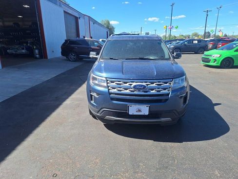 Used 2019 Ford Explorer XLT w/ Equipment Group 201A image 11