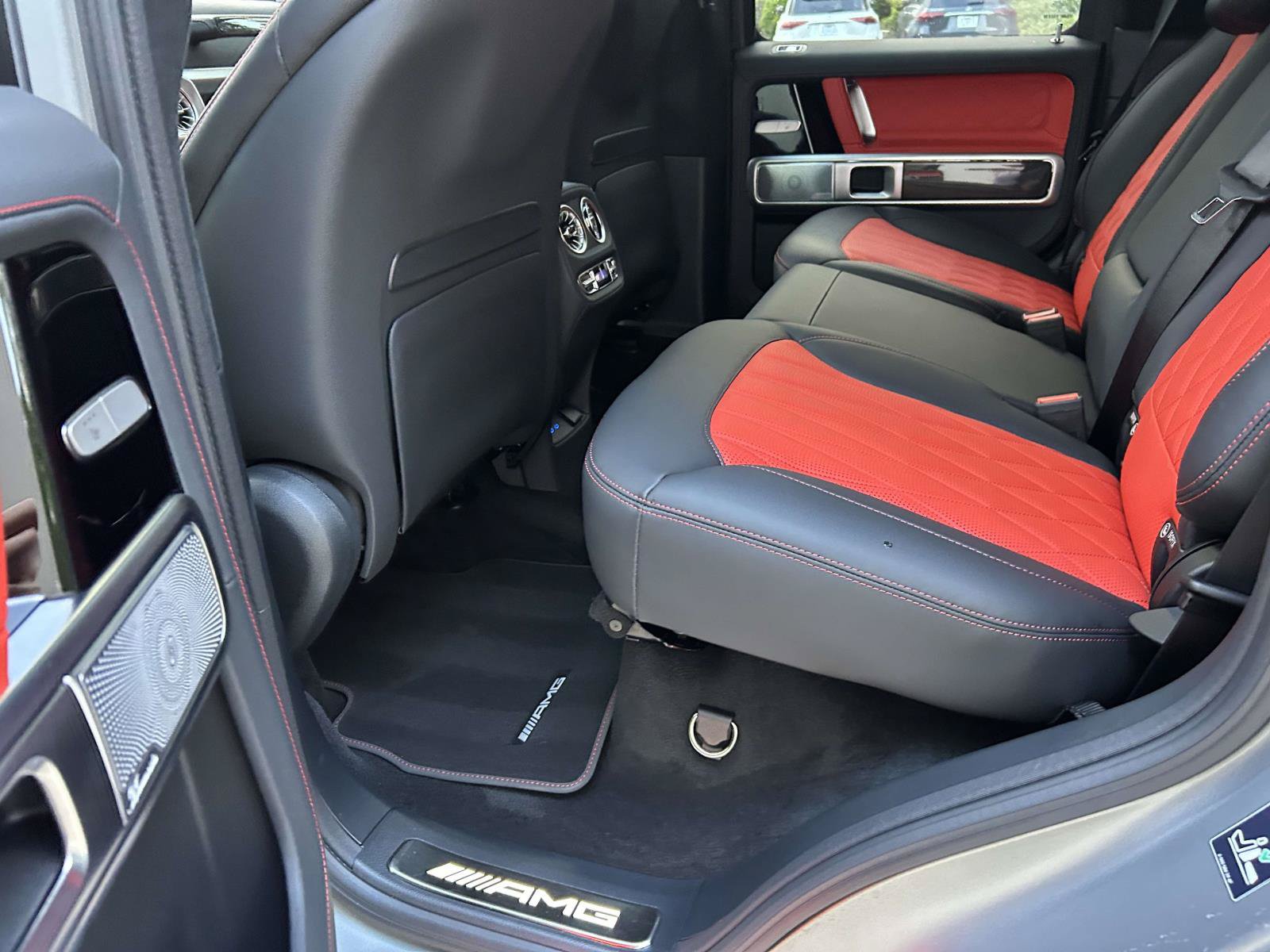 Certified 2026 Mercedes-Benz G 63 AMG 4MATIC image 39