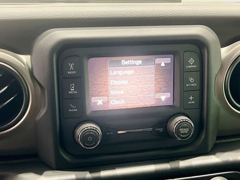 Used 2021 Jeep Gladiator Sport w/ Trailer Tow Package image 30