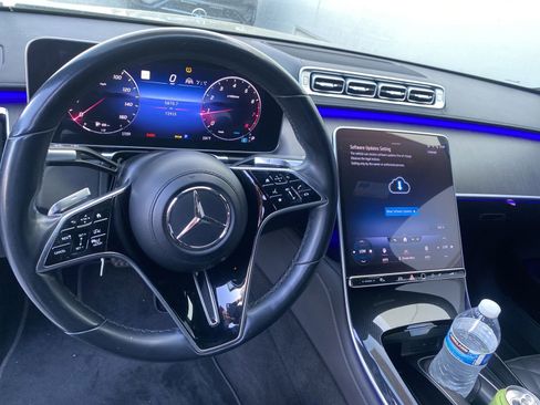 Certified 2022 Mercedes-Benz S 580 4MATIC Sedan image 11