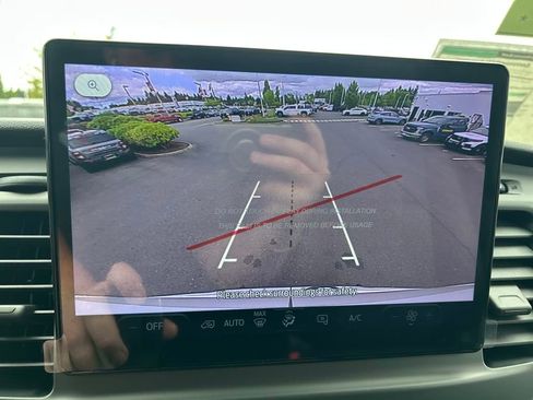 New 2025 Ford Transit 250 148 Medium Roof w/ Load Area Protection Package image 28