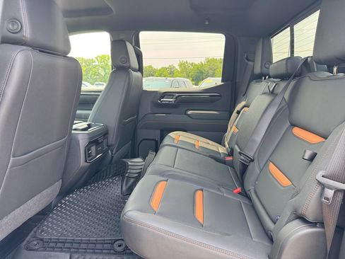 New 2026 GMC Sierra 1500 AT4 w/ Technology Package AWD/4WD image 19