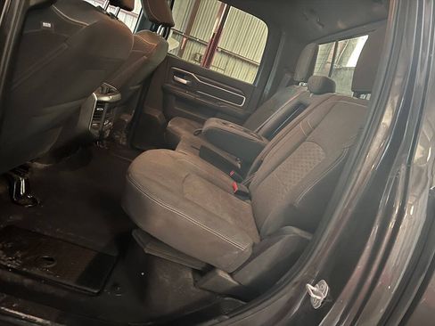 Used 2025 RAM 3500 Big Horn AWD/4WD image 9
