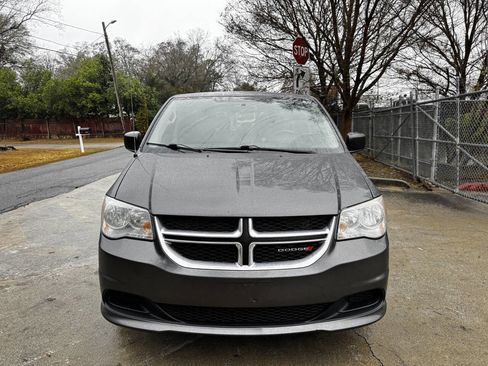 Used 2017 Dodge Grand Caravan SE w/ Power Window Group image 2