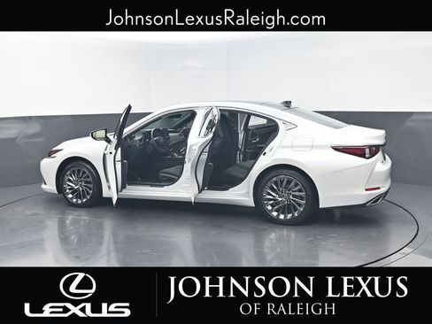 New 2025 Lexus ES 350 Ultra Luxury image 29
