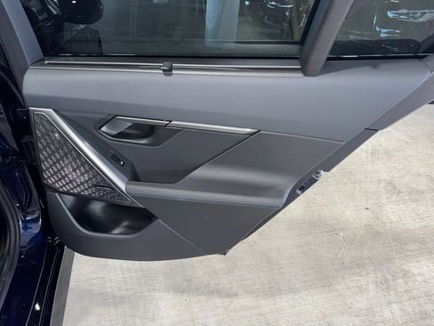 Certified 2024 BMW 530i 530i w/ Executive Package image 11