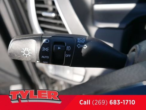 Used 2024 Kia Seltos EX AWD/4WD image 22