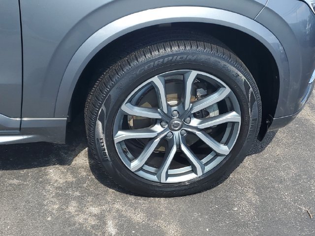 Used 2019 Volvo XC90 T6 Momentum AWD/4WD image 6
