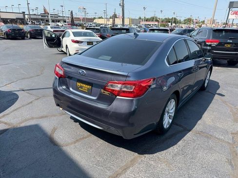 Used 2017 Subaru Legacy 2.5i Premium AWD/4WD image 5
