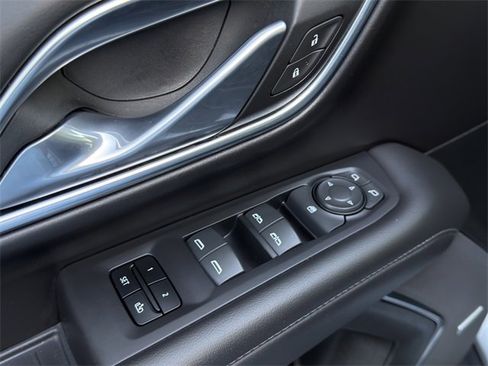 Certified 2024 Chevrolet Tahoe Z71 image 24