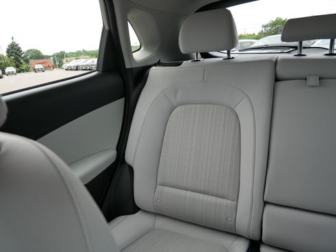 Certified 2023 Hyundai Kona SEL AWD/4WD image 12