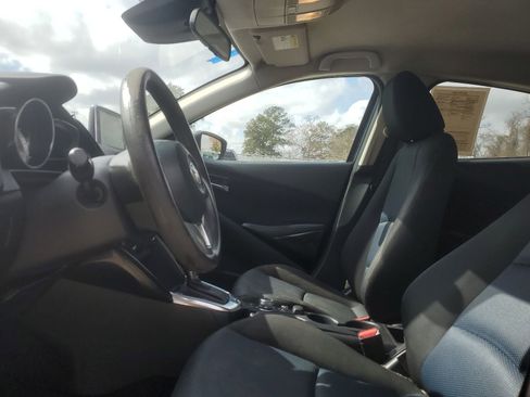 Used 2017 Toyota Yaris iA image 8