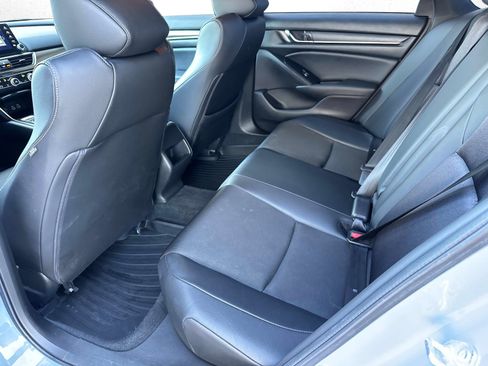 Used 2022 Honda Accord Sport image 13
