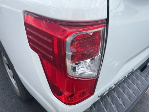 Used 2017 Nissan Titan S RWD image 20