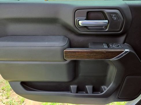 New 2025 GMC Sierra 3500 SLE w/ SLE Convenience Package image 13