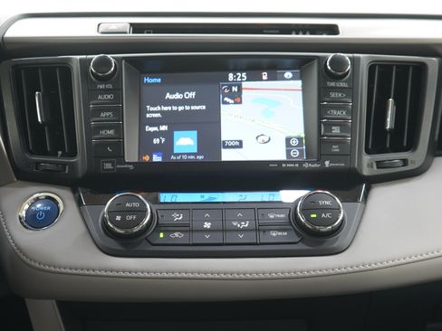 Used 2017 Toyota RAV4 Limited w/ Advanced Technology Package AWD/4WD image 15