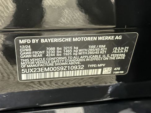Used 2025 BMW X7 xDrive40i w/ Parking Assistance Package image 28