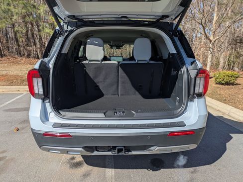 New 2026 Ford Explorer Active w/ Active Comfort Package image 29