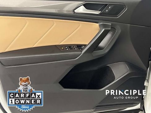 Used 2022 Volkswagen Tiguan SE image 12