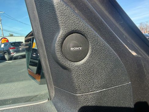Used 2017 Ford Expedition EL XLT w/ Equipment Group 202A AWD/4WD image 12