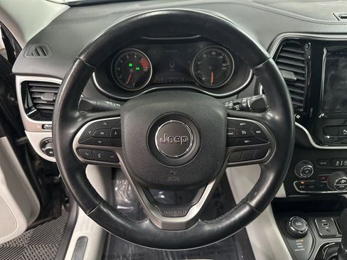 Used 2020 Jeep Cherokee Limited AWD/4WD image 14