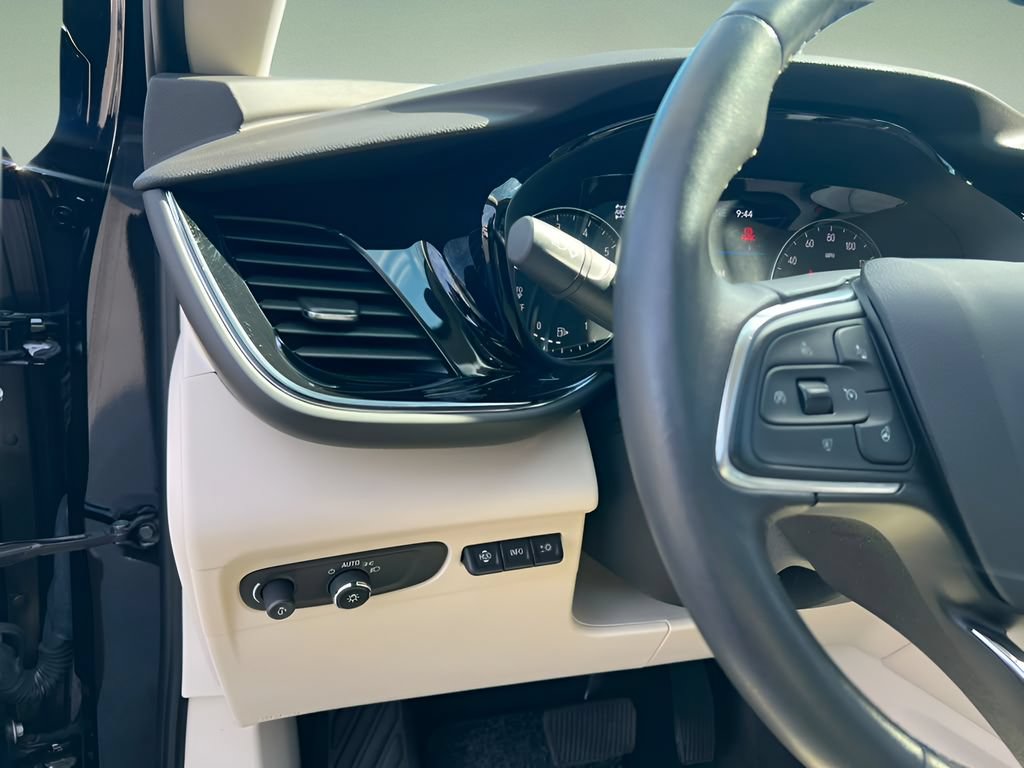 Used 2023 Buick Envision Avenir AWD/4WD image 11