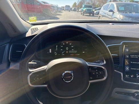 Used 2018 Volvo XC90 T5 Momentum w/ Convenience Package image 16