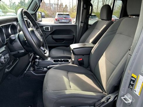 Used 2021 Jeep Wrangler Unlimited Sport AWD/4WD image 20