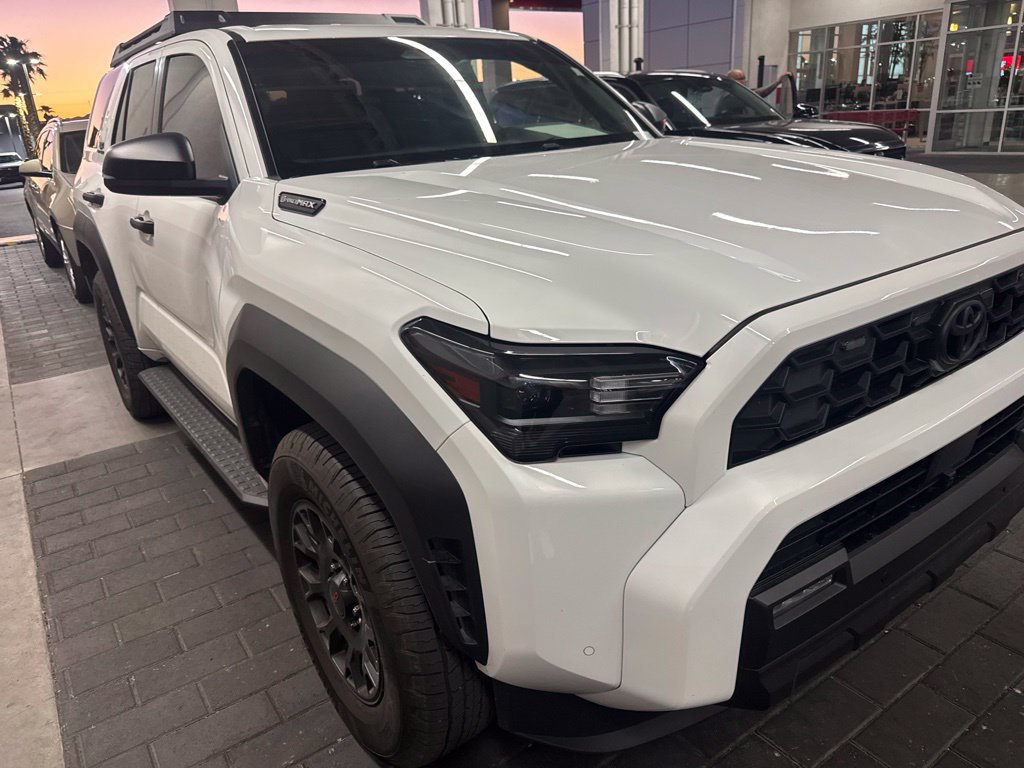 Certified 2025 Toyota 4Runner TRD Off-Road AWD/4WD image 2
