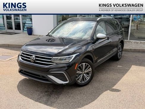 Certified 2024 Volkswagen Tiguan Wolfsburg Edition AWD/4WD image 1