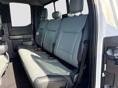 Used 2021 Ford F150 Lariat w/ Equipment Group 502A High image 27