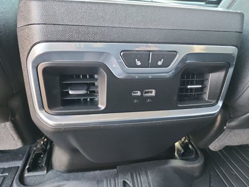 Used 2025 GMC Sierra 2500 SLT w/ Texas SLT Premium Package AWD/4WD image 10