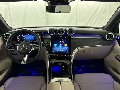 Certified 2025 Mercedes-Benz GLC 350e 4MATIC image 15